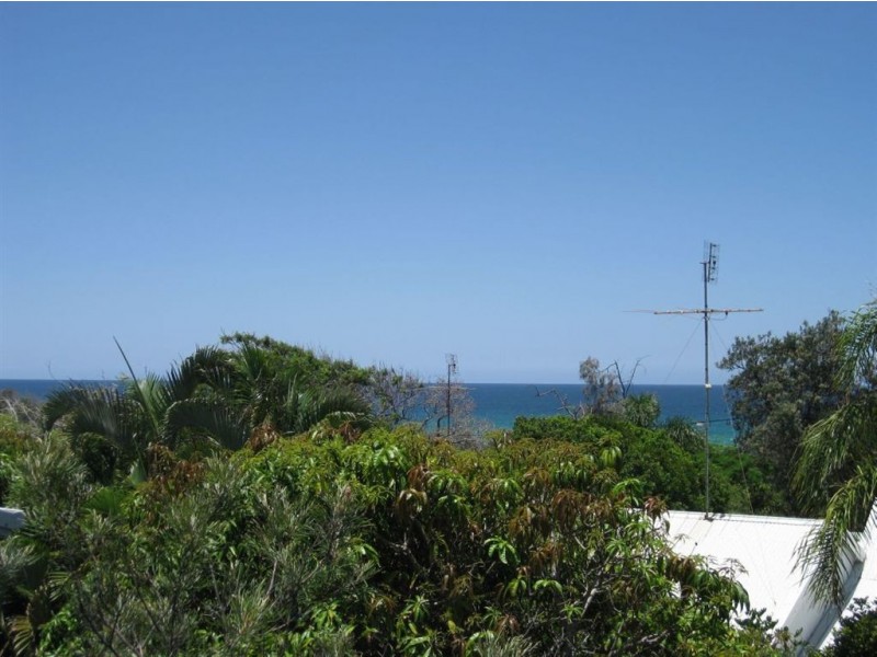 4 Teal Street, Peregian Beach QLD 4573