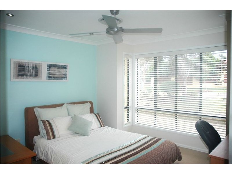 9 Gracemere Boulevard, Peregian Springs QLD 4573