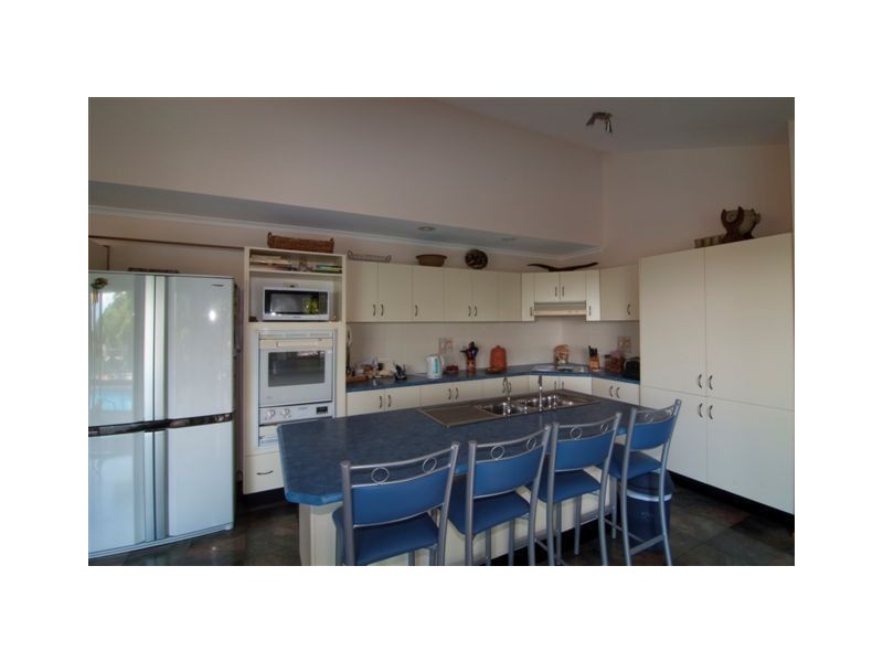 13 Tinarra Close, Maroochy River QLD 4561