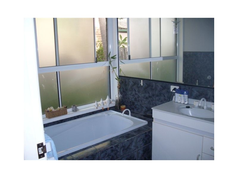 18 Palm Avenue, Coolum Beach QLD 4573