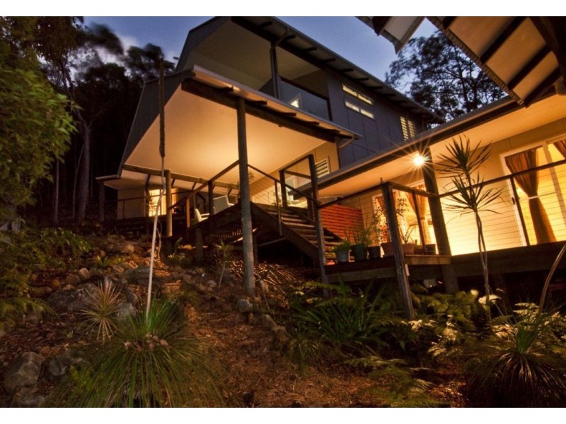 16 Mountain Rise Court, Mount Coolum QLD 4573