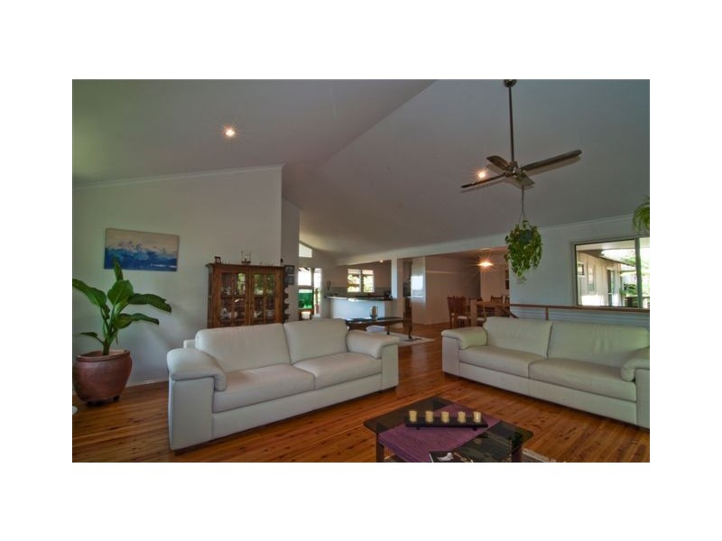 16 Mountain Rise Court, Mount Coolum QLD 4573