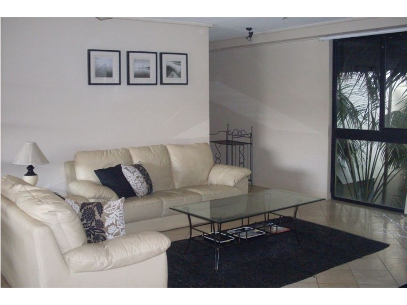 9/1740 David Low Way, Coolum Beach QLD 4573