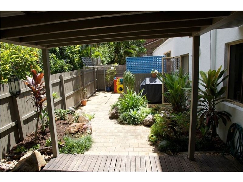 2/6 Power Court, Mount Coolum QLD 4573
