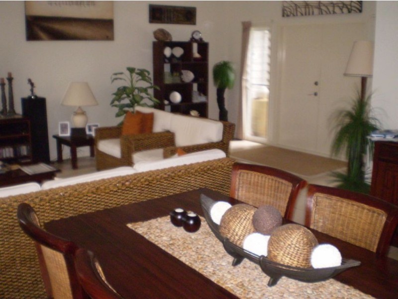 17/1 Merchants Parade, Marcoola QLD 4564