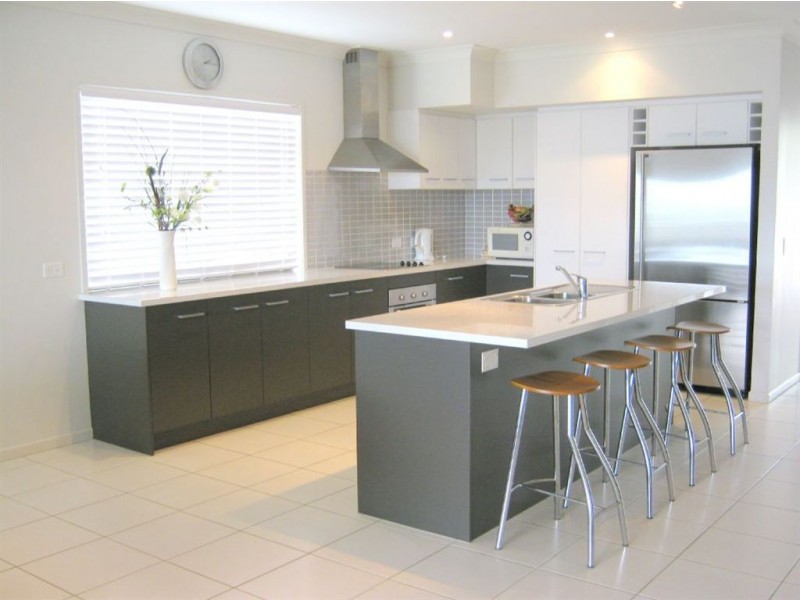 32 Skylark Street, Coolum Beach QLD 4573