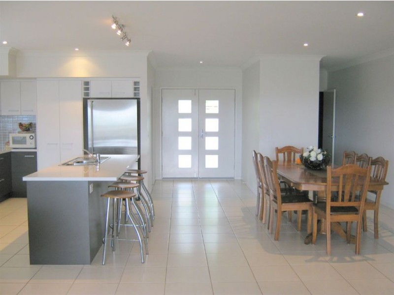 32 Skylark Street, Coolum Beach QLD 4573