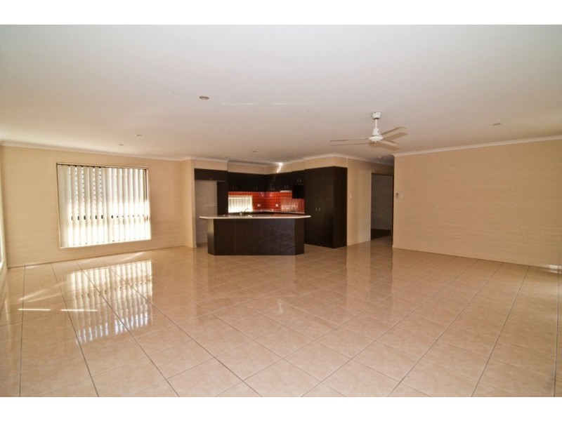 10 Sandhurst Court, Peregian Springs QLD 4573