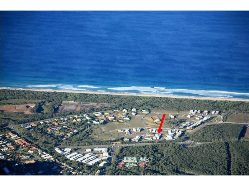8 Ocean Keys Crescent, Mount Coolum QLD 4573