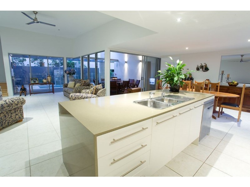 6/157 Centenary Heights Road, Yaroomba QLD 4573