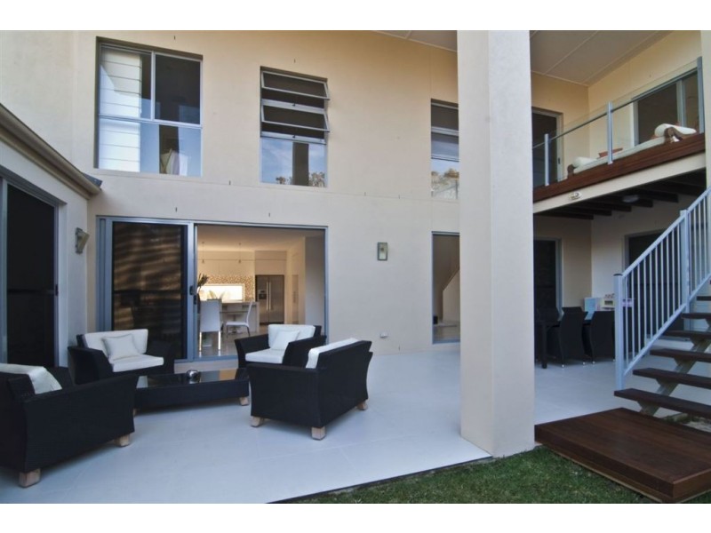 18 Seaspray Avenue, Coolum Beach QLD 4573