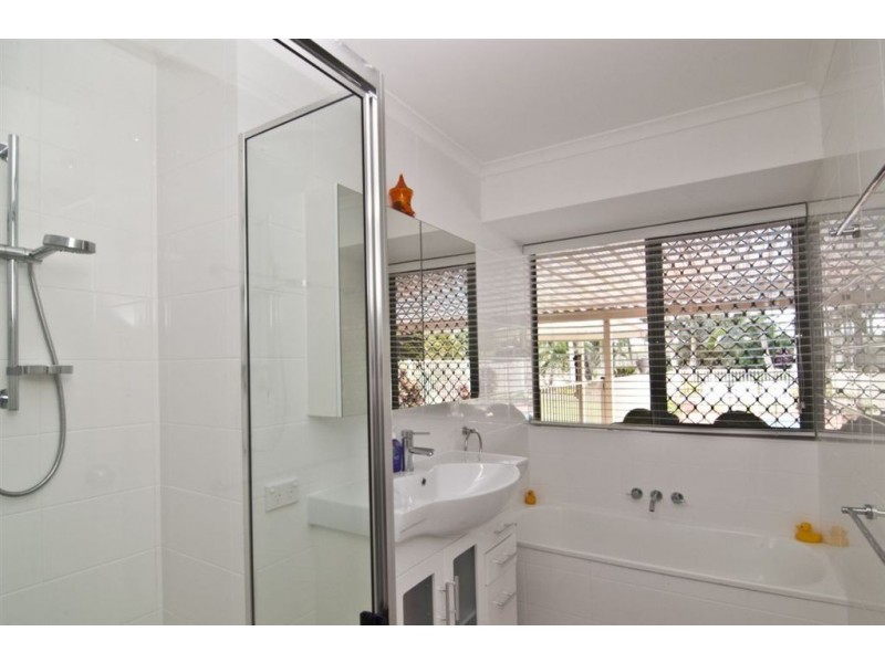 51 Lake Vista Drive, Peregian Beach QLD 4573