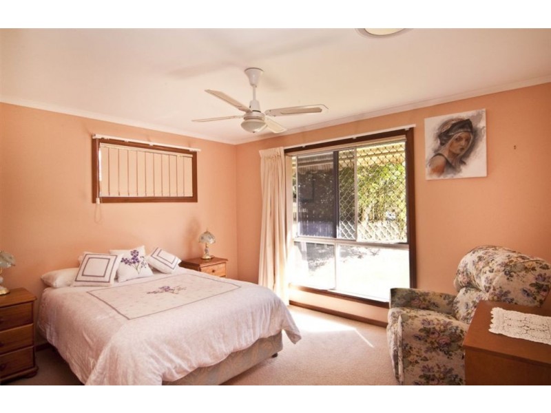 2/43 Centenary Heights Rd, Coolum Beach QLD 4573