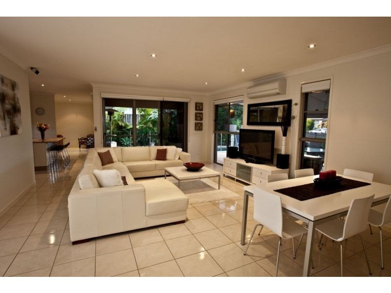 1 Bahran Court, Peregian Springs QLD 4573