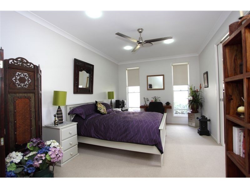 6 Peachtree Crescent, Peregian Springs QLD 4573