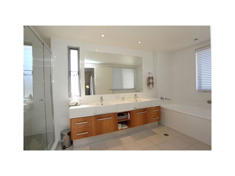 5/1838 David Low Way, Coolum Beach QLD 4573