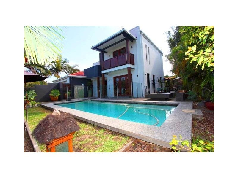 11 Perkins Place, Yaroomba QLD 4573