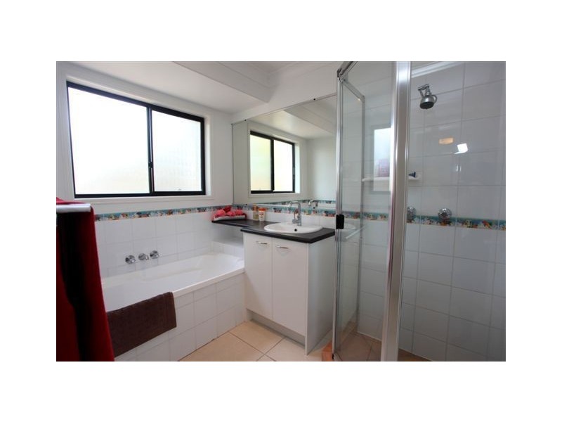 11 Perkins Place, Yaroomba QLD 4573