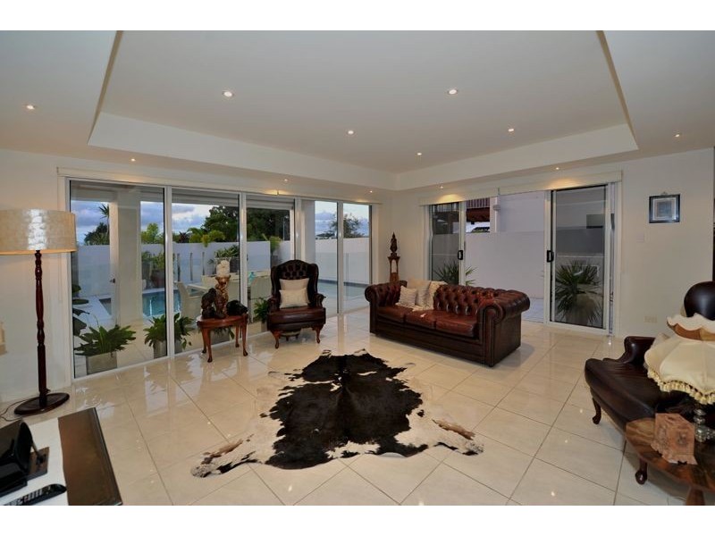 3 Anchorage Circuit, Twin Waters QLD 4564