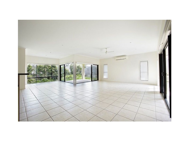 39 Riviera Crescent, Peregian Springs QLD 4573