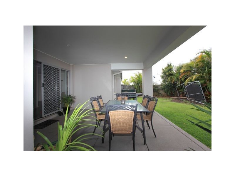 3 Adare Close, Peregian Springs QLD 4573