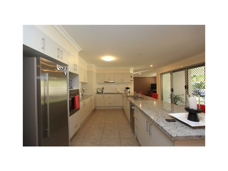 3 Adare Close, Peregian Springs QLD 4573