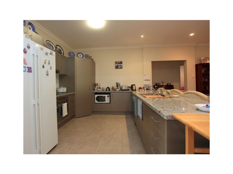 20 Dornoch Way, Peregian Springs QLD 4573