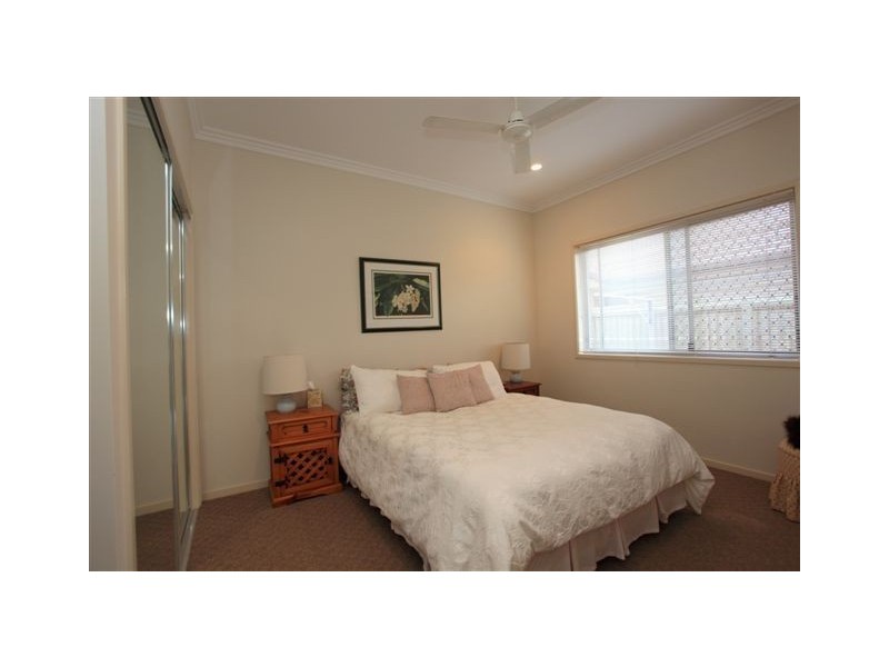 20 Dornoch Way, Peregian Springs QLD 4573