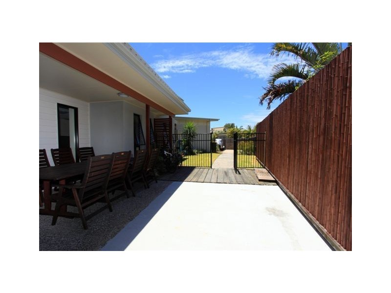 1/3 Catalina Dr, Mudjimba QLD 4564