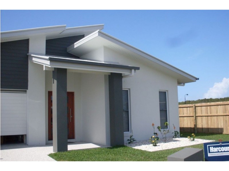 11 Breakers Place, Mount Coolum QLD 4573