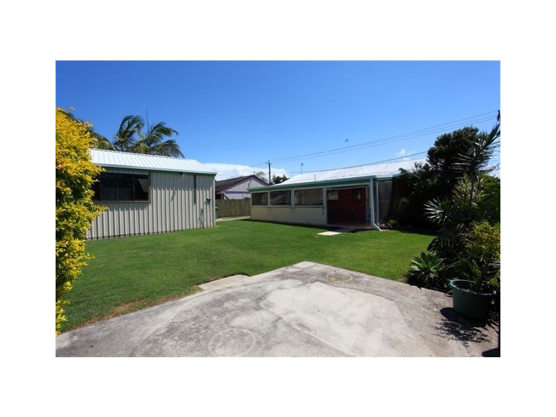 1141 David Low Way, Marcoola QLD 4564