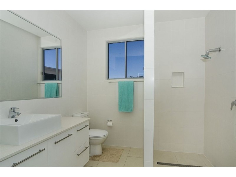 37 Boardrider Crescent, Mount Coolum QLD 4573