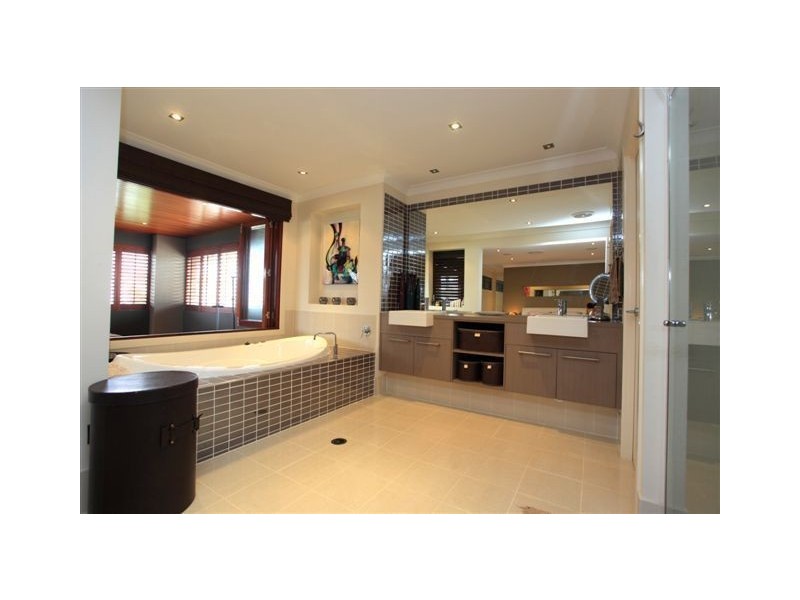 14 Inverness Place, Peregian Springs QLD 4573