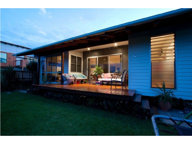 12 Boardrider Cres, Mount Coolum QLD 4573