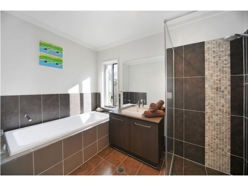 57 Ameen Cct, Twin Waters QLD 4564