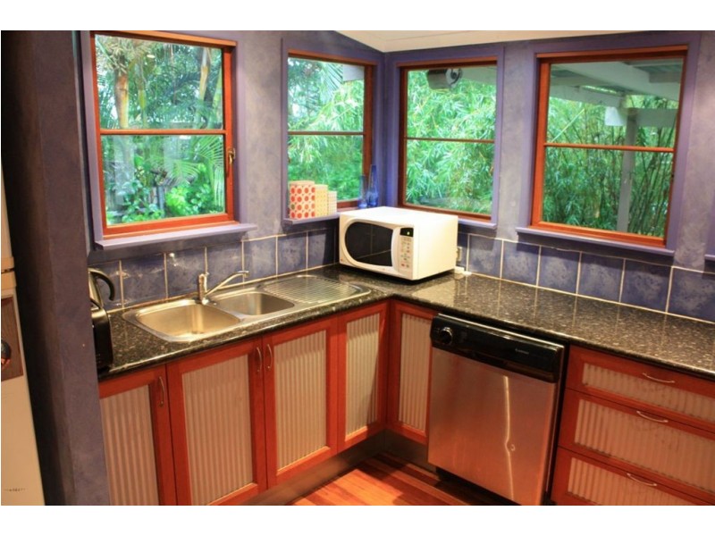 3 Fifth Avenue, Marcoola QLD 4564