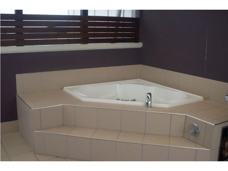 126/80 North Shore Road, Twin Waters QLD 4564