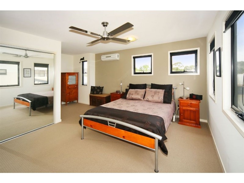 1/7 Suzanne Close, Mudjimba QLD 4564