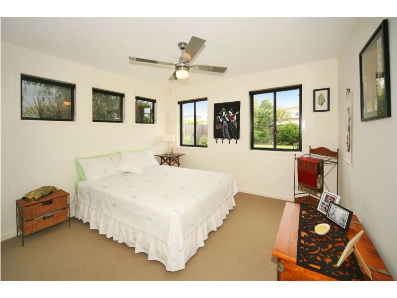 1/7 Suzanne Close, Mudjimba QLD 4564
