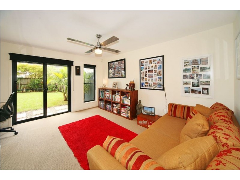 1/7 Suzanne Close, Mudjimba QLD 4564
