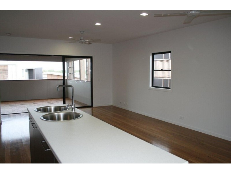 30/42 Boardwalk Boulevard, Mount Coolum QLD 4573