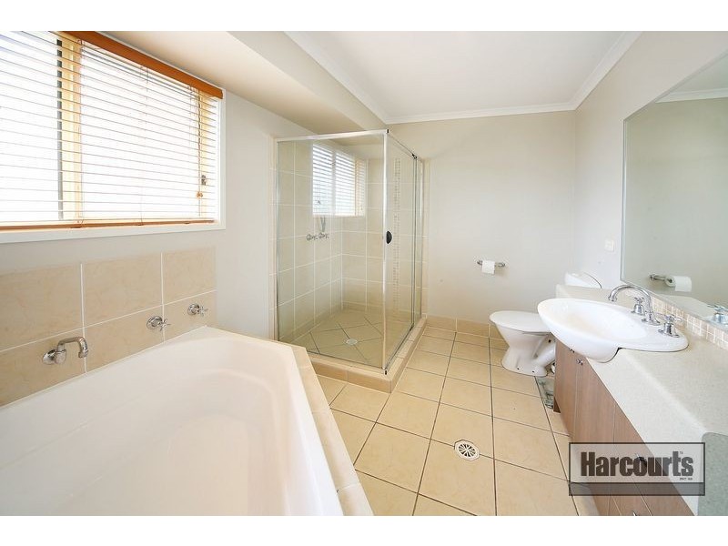 11 Dornoch Way, Peregian Springs QLD 4573