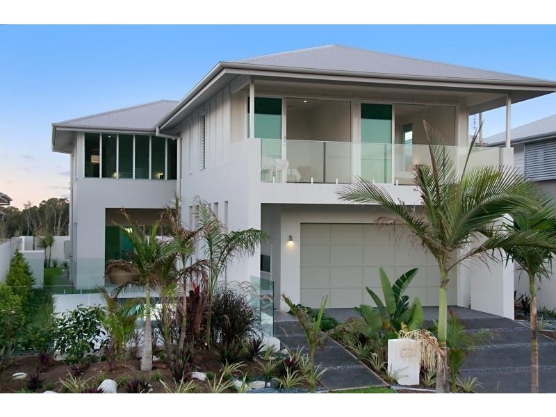 10 SUNSET AVENUE, Coolum Beach QLD 4573