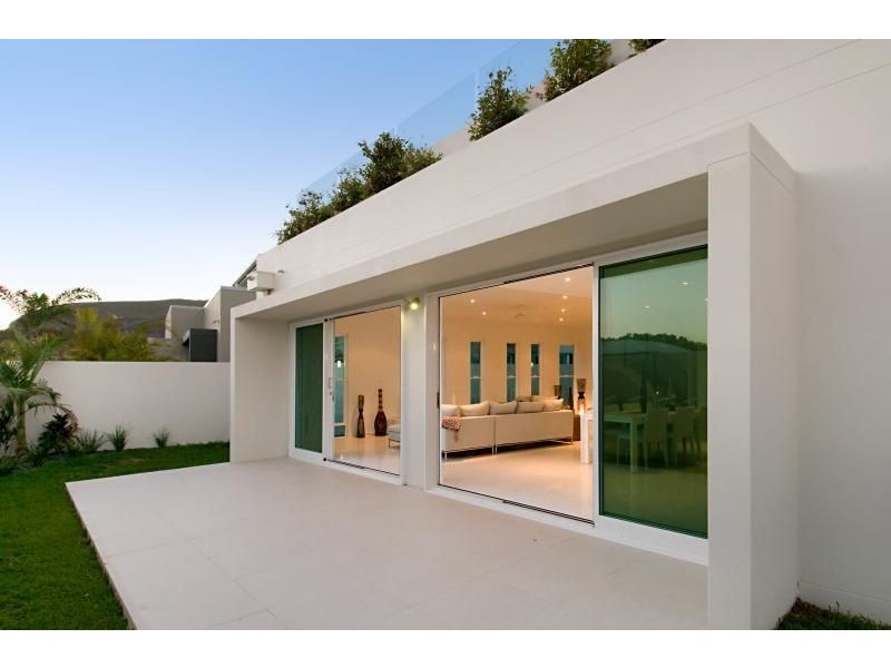 10 SUNSET AVENUE, Coolum Beach QLD 4573