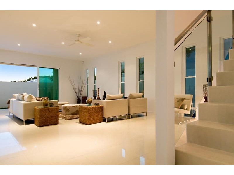 10 SUNSET AVENUE, Coolum Beach QLD 4573