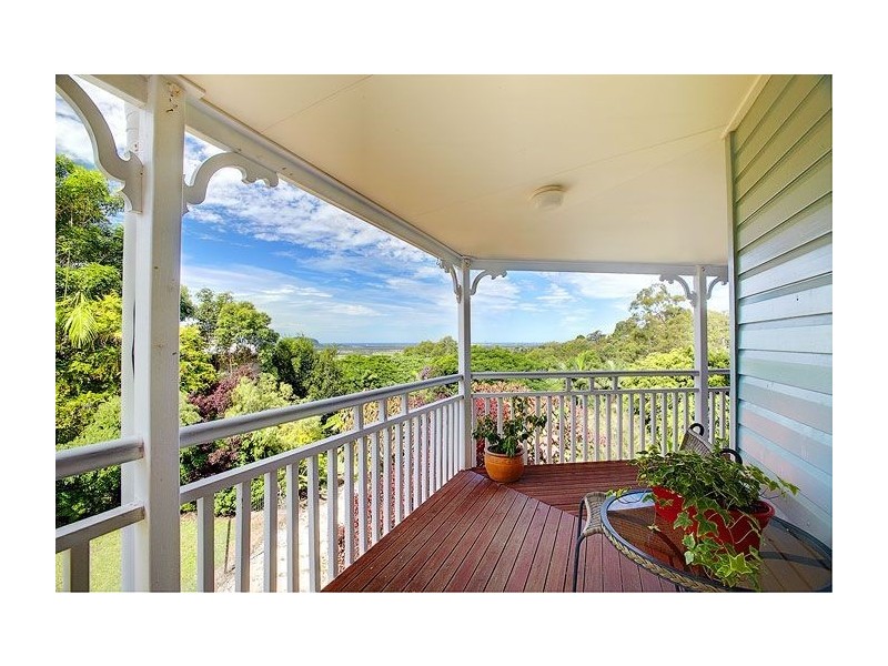 2 CALADENIA COURT, Maroochy River QLD 4561