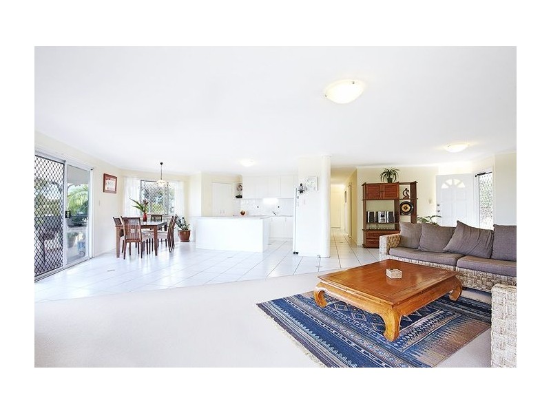 2 CALADENIA COURT, Maroochy River QLD 4561