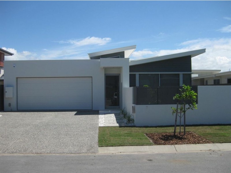2 Surfside Lane, Mount Coolum QLD 4573