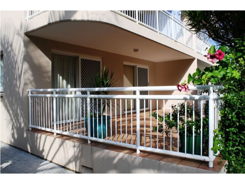 2/1704 David Low Way, Coolum Beach QLD 4573