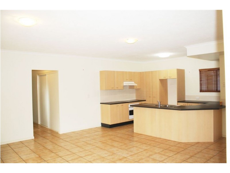 2/23-25 Pandanus Street, Mudjimba QLD 4564